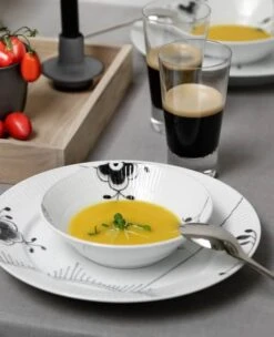 Royal Copenhagen -Royal Copenhagen 3990 12b194f9 4ecf 45bf b9b7 e3ee50ea89cd