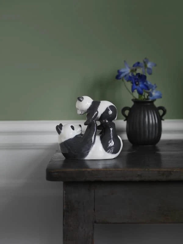 Royal Copenhagen Årsfigur 2022 - Panda 4 Royal Copenhagen Årsfigur 2022 - Panda - Billede 2