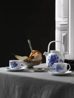 Royal Copenhagen Blomst Kop M. Underkop - Syren -Royal Copenhagen 3990 881f4eba 9159 4e72 9073 c7d644076061